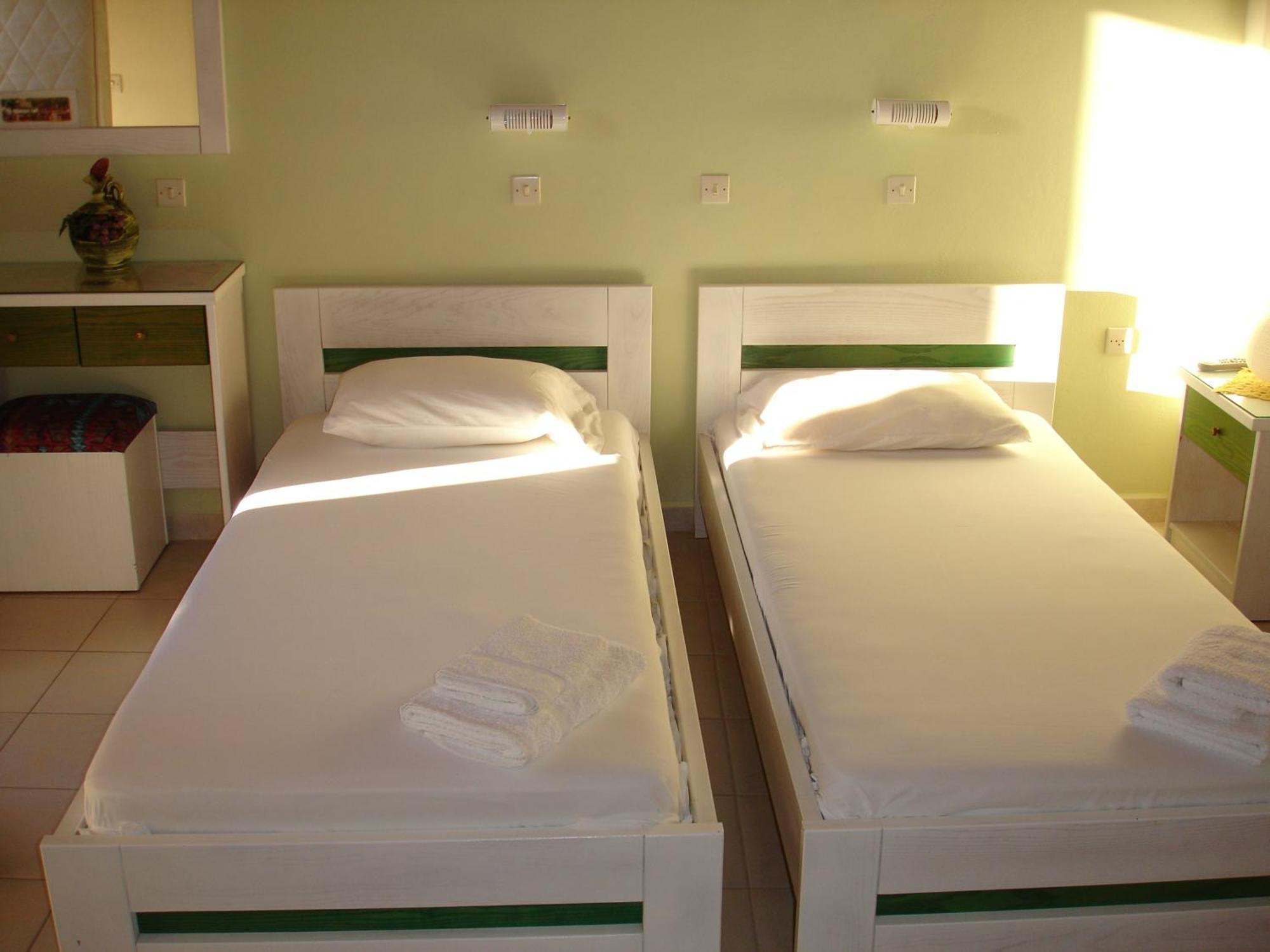 Epi Apartments Lourdata  Oda fotoğraf