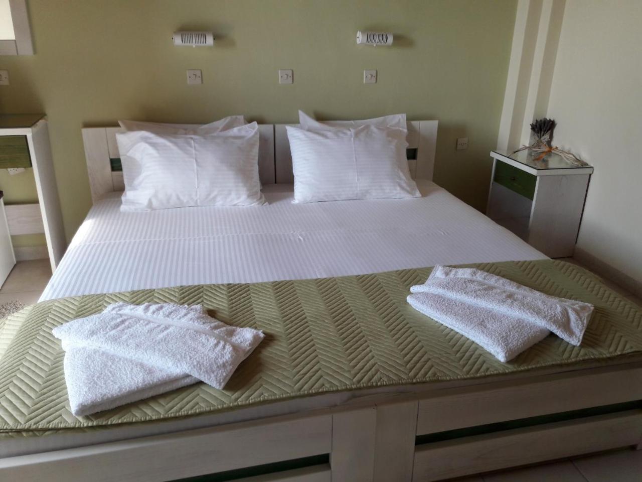 Epi Apartments Lourdata  Dış mekan fotoğraf