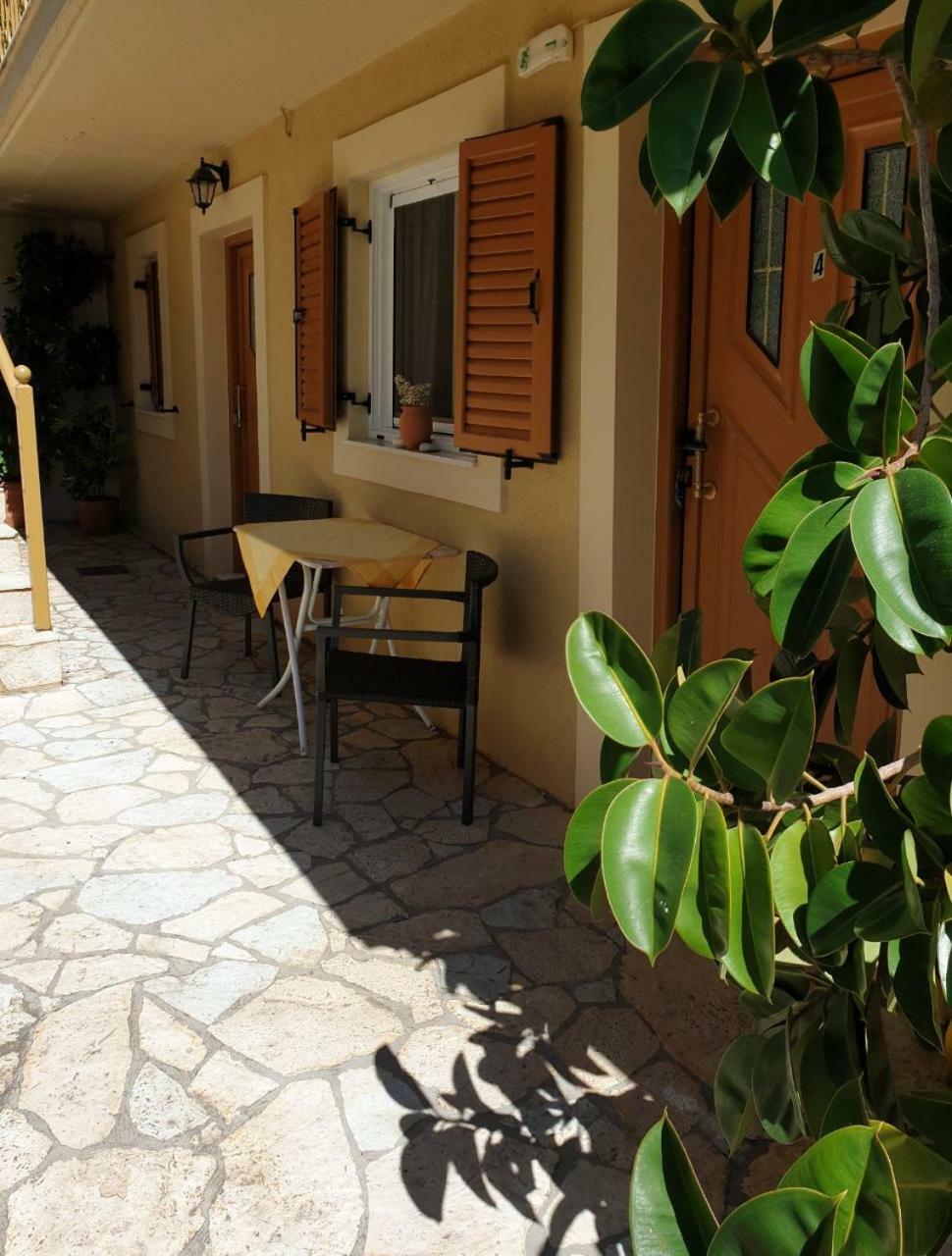 Epi Apartments Lourdata  Dış mekan fotoğraf